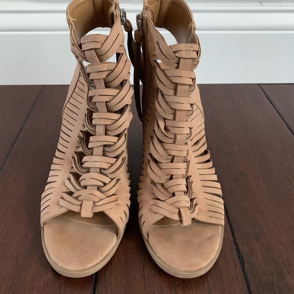 DV by Dolce Vita Booties
